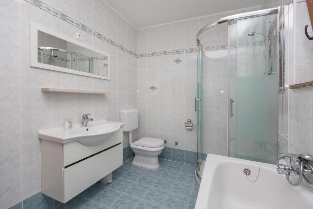 Apartments "Alen" Nedeščina 外观 照片