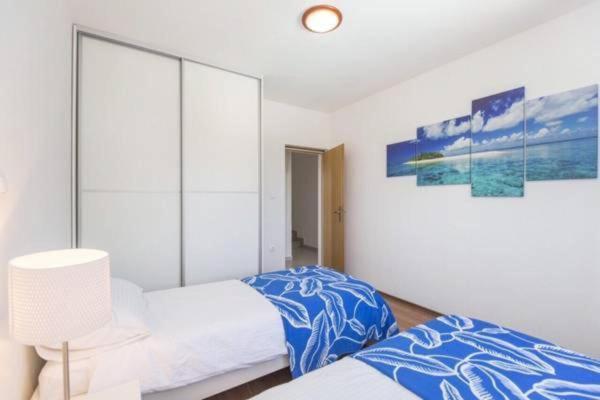 Apartments "Alen" Nedeščina 外观 照片