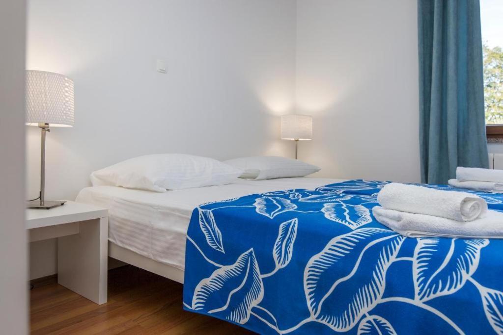 Apartments "Alen" Nedeščina 外观 照片
